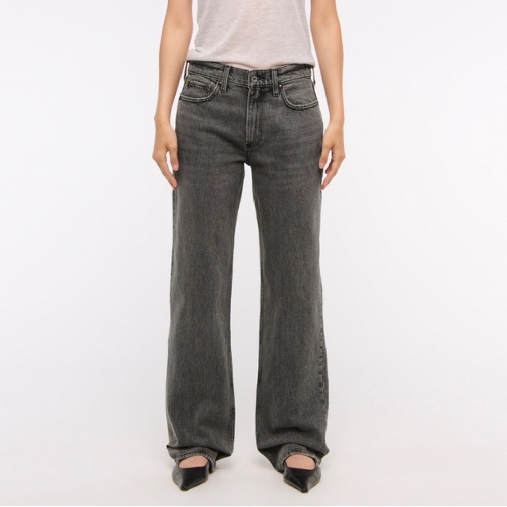 Abercrombie & Fitch Low Rise Baggy Jean size 30 x-short